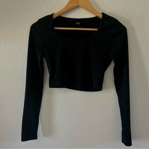 Black Cropped Long Sleeve
